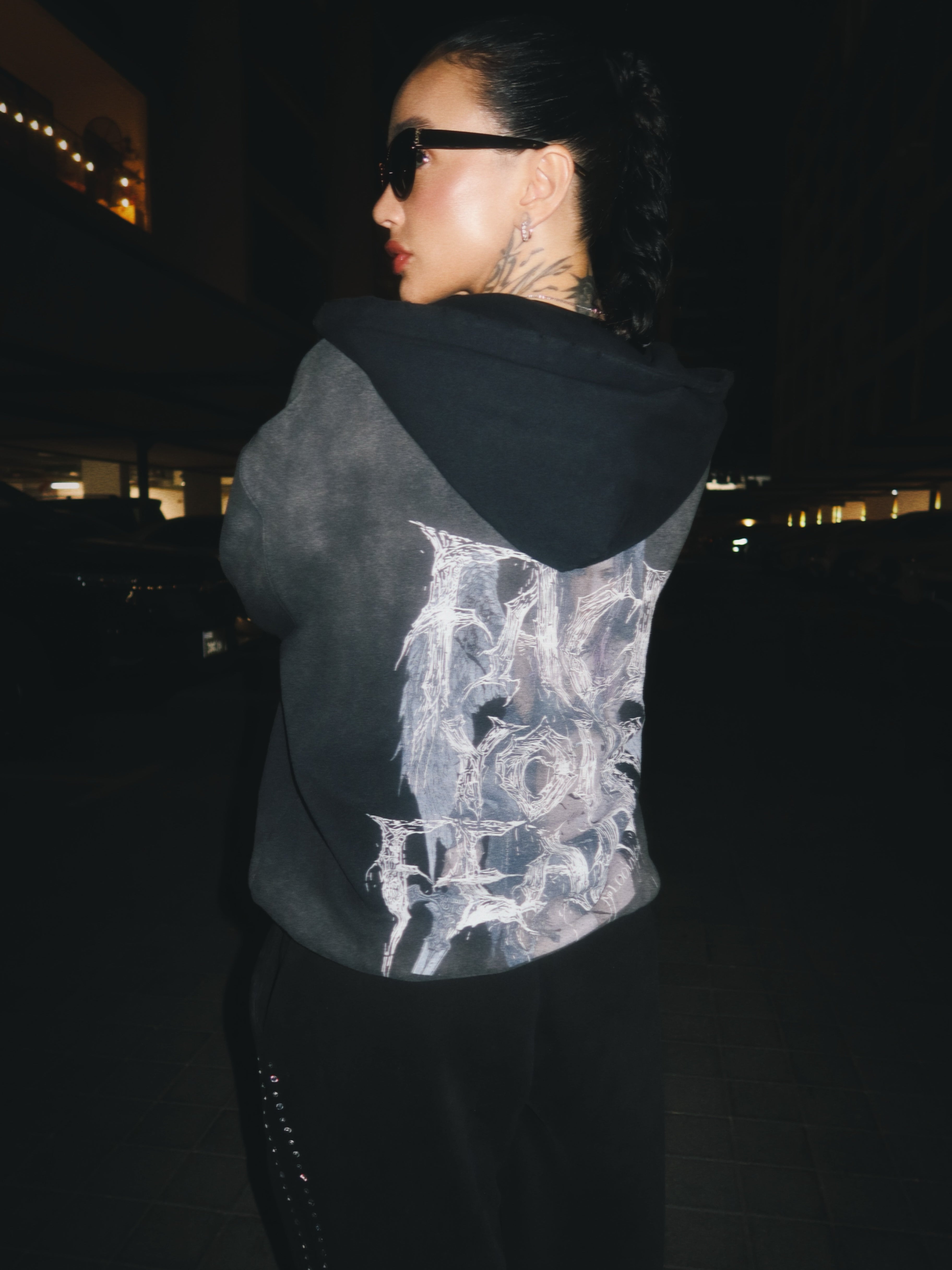 FACE YOUR FEARS ZIP HOODIE WASHED BLACK